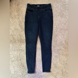 Women’s Signature by Levi Strauss Dark Blue Shaping Super Skinny Jeans